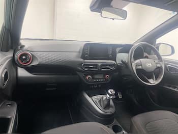 Used Hyundai i10 2025 for sale - 79633269: Photo
