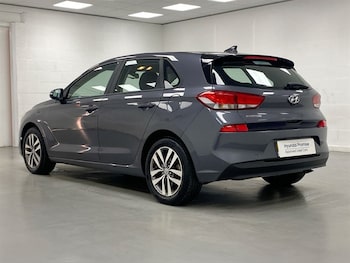 Used Hyundai i30 2017 for sale - 79591674: Photo