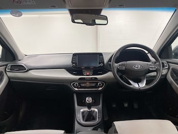 Used Hyundai i30 2017 for sale - 79591674: Photo