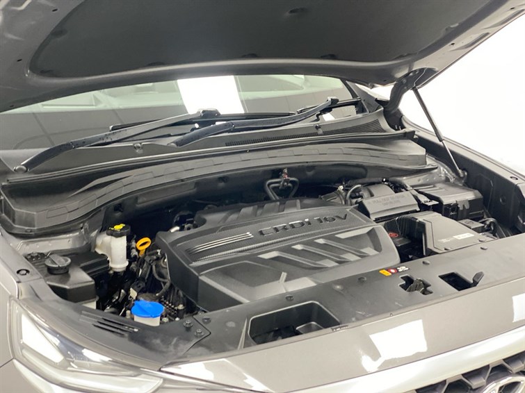 Used Hyundai Santa Fe 2018 for sale - 77539347: Photo 31