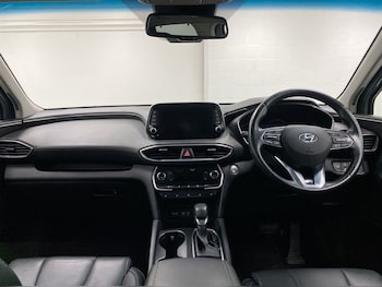 Used Hyundai Santa Fe 2018 for sale - 77539347: Photo