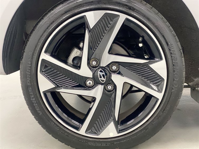 Used Hyundai i10 2024 for sale - 77359873: Photo 17