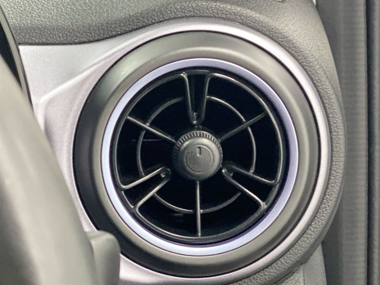 Used Hyundai i10 2024 for sale - 77359873: Photo 36