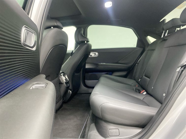 Used Hyundai IONIQ 6 2024 for sale - 77210465: Photo 65