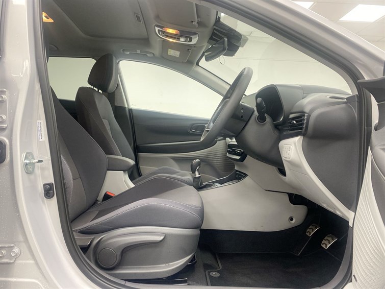 Used Hyundai BAYON 2025 for sale - 77210613: Photo 32