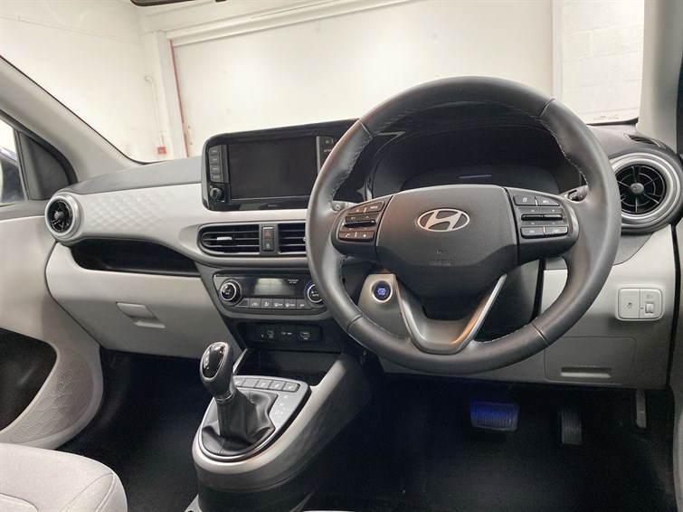 Used Hyundai i10 2023 for sale - 77672821: Photo 33