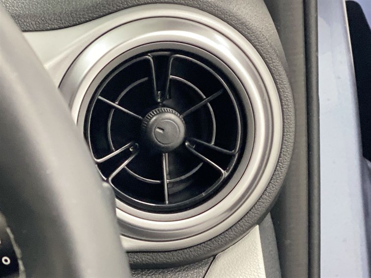 Used Hyundai i10 2023 for sale - 77672821: Photo 36