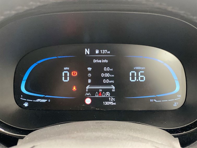 Used Hyundai i10 2023 for sale - 77672821: Photo 40