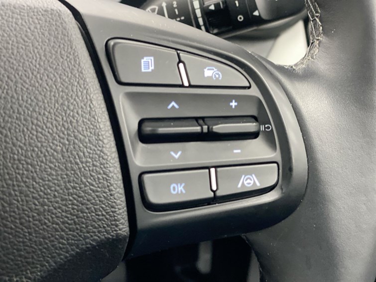 Used Hyundai i10 2023 for sale - 77672821: Photo 41