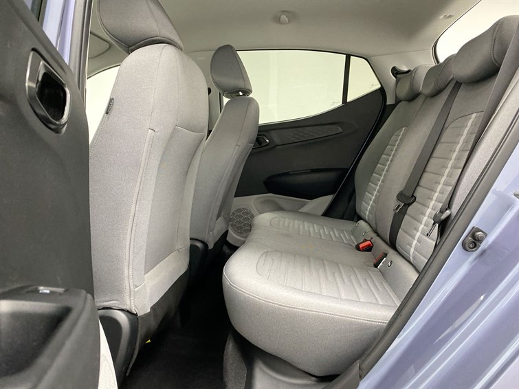 Used Hyundai i10 2023 for sale - 77672821: Photo 64