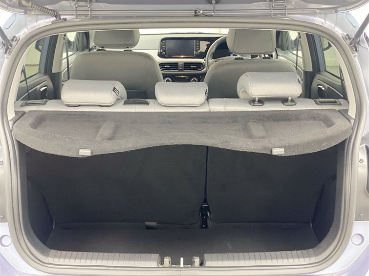 Used Hyundai i10 2023 for sale - 77672821: Photo 65