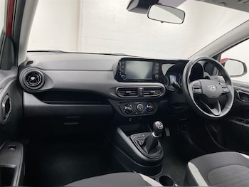 Used Hyundai i10 2021 for sale - 78336278: Photo