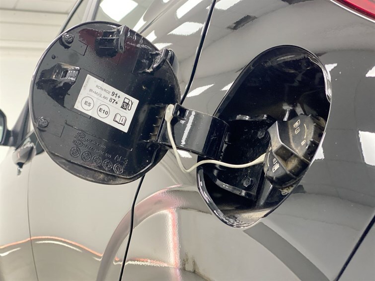 Used Hyundai i10 2023 for sale - 77926744: Photo 28