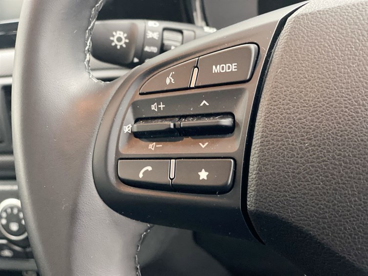 Used Hyundai i10 2023 for sale - 77926744: Photo 38