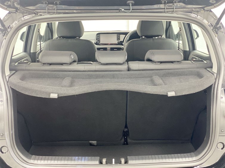 Used Hyundai i10 2023 for sale - 77926744: Photo 64