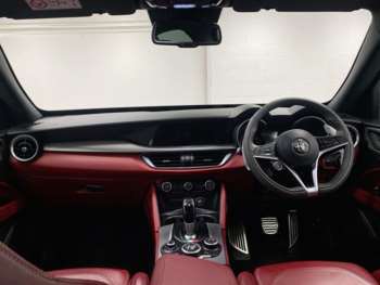 Used Alfa Romeo Stelvio 2018 for sale - 74910089: Photo