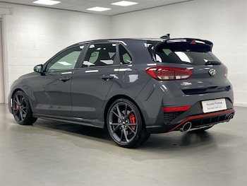 Used Hyundai i30 2023 for sale - 77239232: Photo