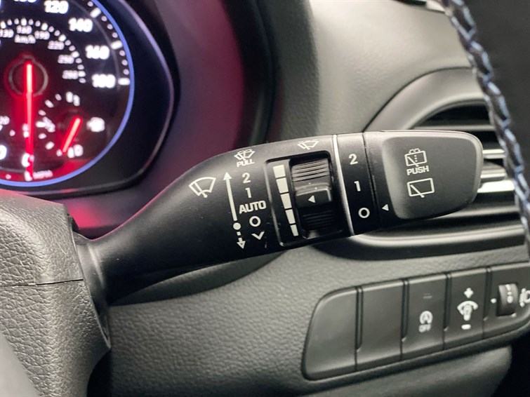 Used Hyundai i30 2023 for sale - 77239232: Photo 42