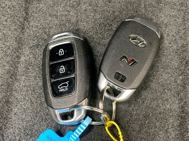 Used Hyundai i30 2023 for sale - 77239232: Photo 63