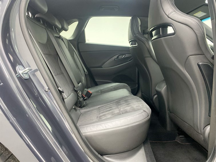 Used Hyundai i30 2023 for sale - 77239232: Photo 64