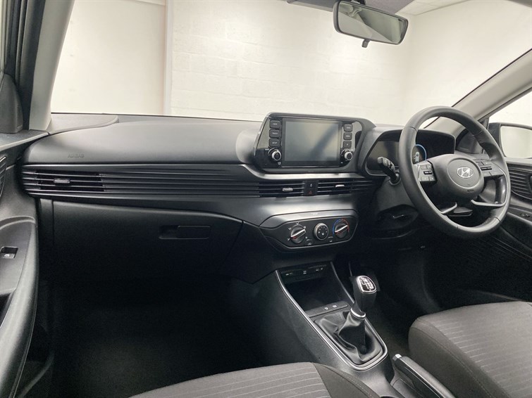 Used Hyundai i20 for sale - 77587906: Photo 2