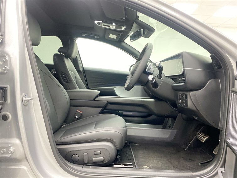 Used Hyundai IONIQ 6 2024 for sale - 78081353: Photo 33