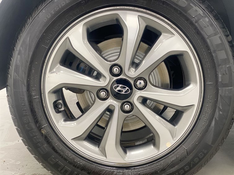 Used Hyundai i20 2020 for sale - 77210658: Photo 17