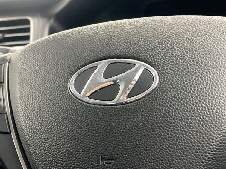 Used Hyundai i20 2020 for sale - 77210658: Photo 43