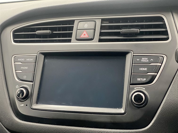 Used Hyundai i20 2020 for sale - 77210658: Photo 45