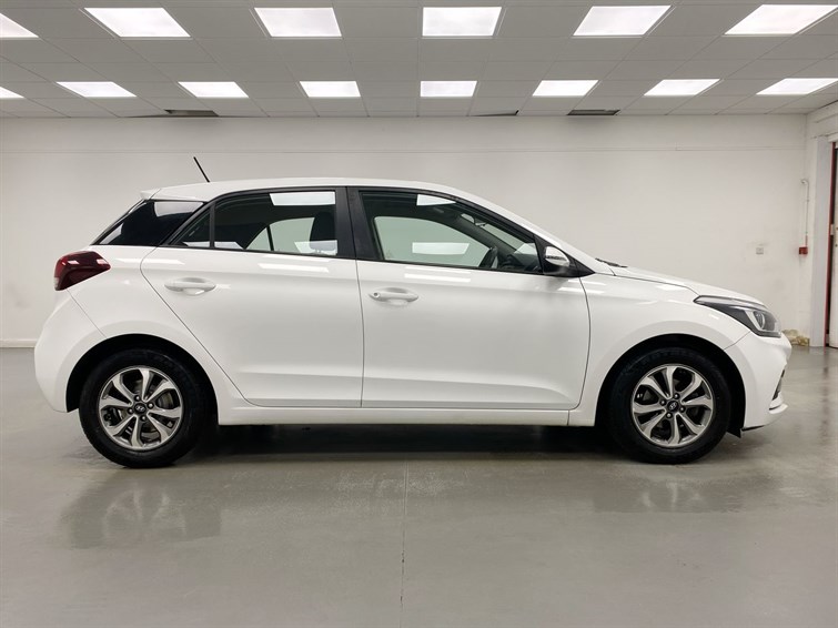 Used Hyundai i20 2020 for sale - 77210658: Photo 5