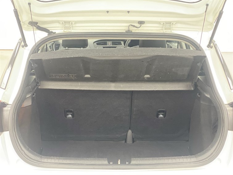 Used Hyundai i20 2020 for sale - 77210658: Photo 65