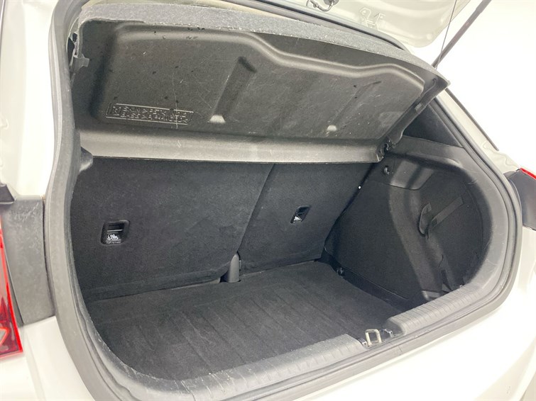 Used Hyundai i20 2020 for sale - 77210658: Photo 66