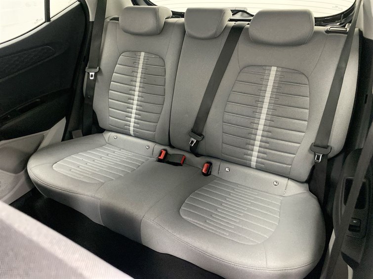 Used Hyundai i10 2022 for sale - 77210640: Photo 8