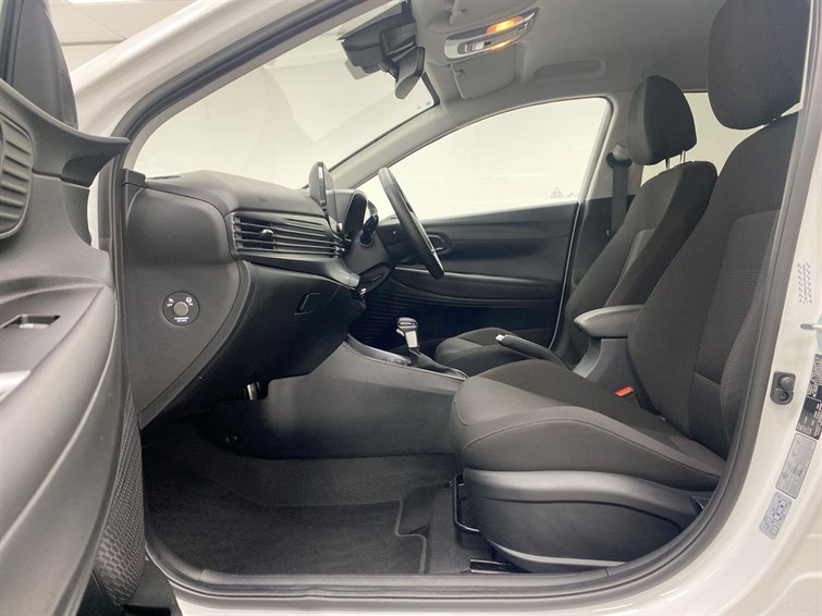 Used Hyundai i20 2024 for sale - 78081382: Photo 54