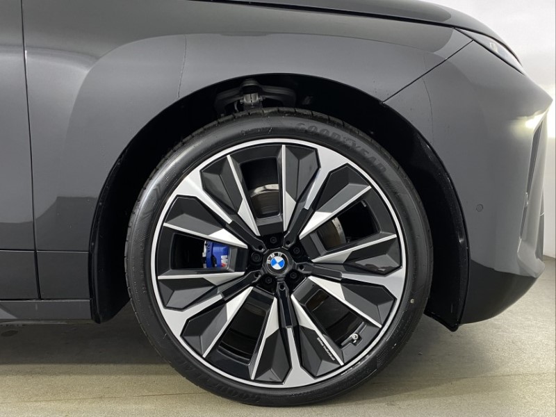 Used BMW iX 2025 for sale - 77339595: Photo 14