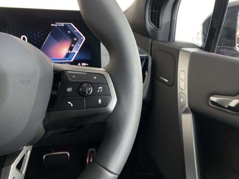 Used BMW iX 2025 for sale - 77339595: Photo 19