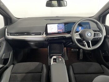 Used BMW 2 Series 2025 for sale - 76981319: Photo