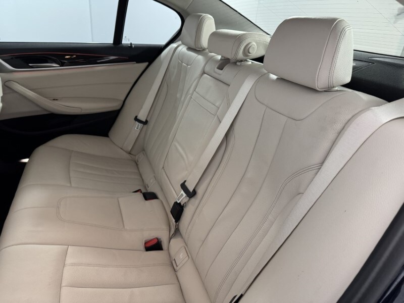 Used BMW 5 Series 2018 for sale - 77492779: Photo 12