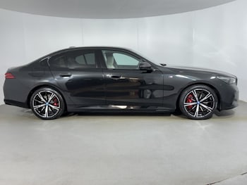 Used BMW i5 2023 for sale - 77616235: Photo