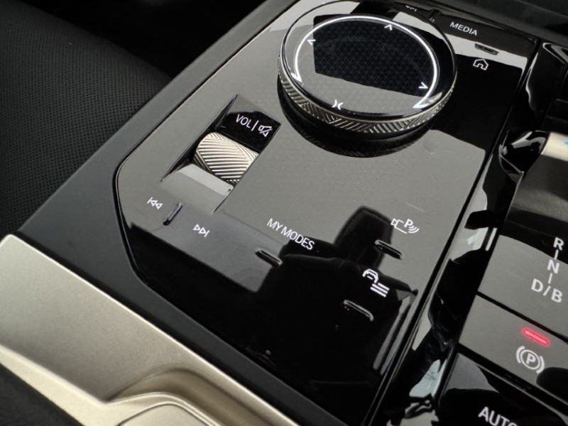 Used BMW iX 2023 for sale - 77532233: Photo 19