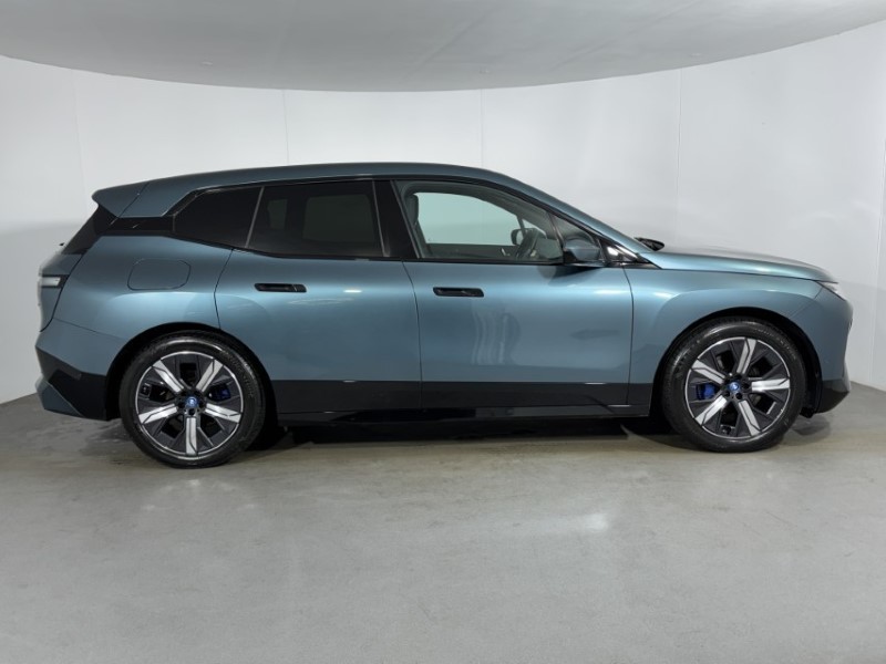 Used BMW iX 2023 for sale - 77532233: Photo 3