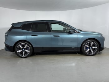 Used BMW iX 2023 for sale - 77532233: Photo