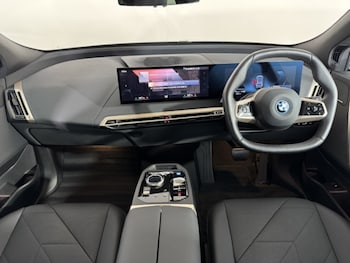 Used BMW iX 2023 for sale - 77532233: Photo