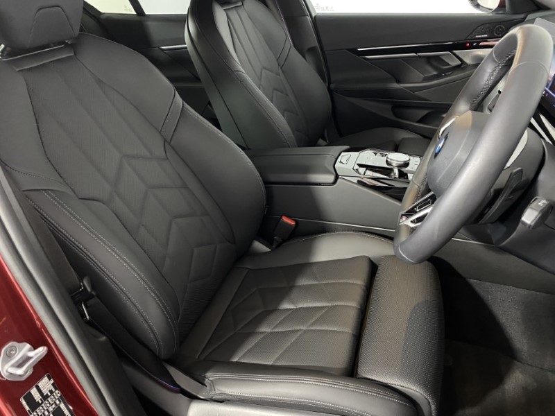 Used BMW 5 Series 2024 for sale - 77001388: Photo 11