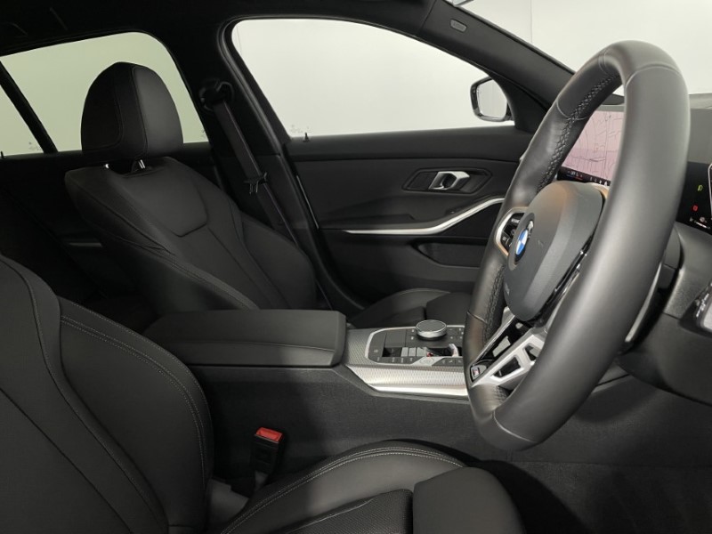 Used BMW 3 Series 2025 for sale - 77022992: Photo 11