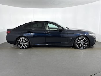Used BMW 5 Series 2022 for sale - 77758737: Photo