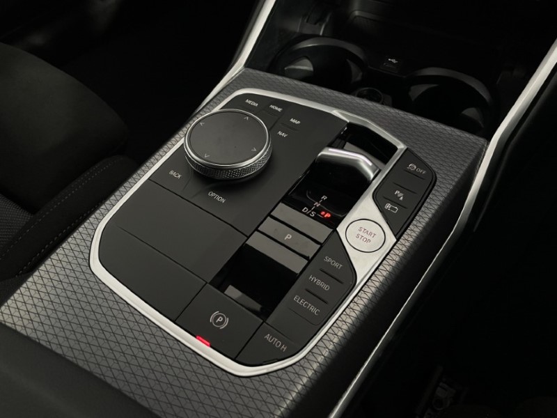 Used BMW 3 Series 2025 for sale - 77339602: Photo 10