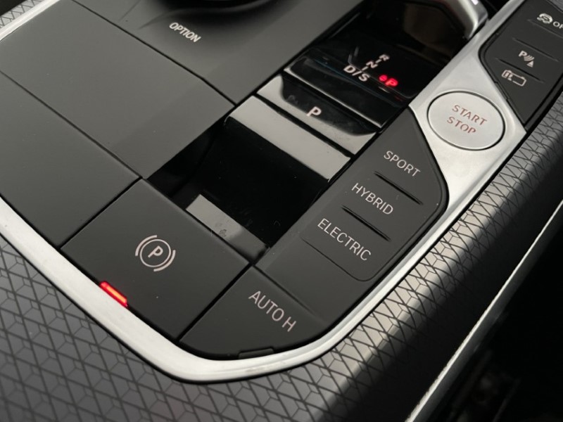 Used BMW 3 Series 2025 for sale - 77339602: Photo 22