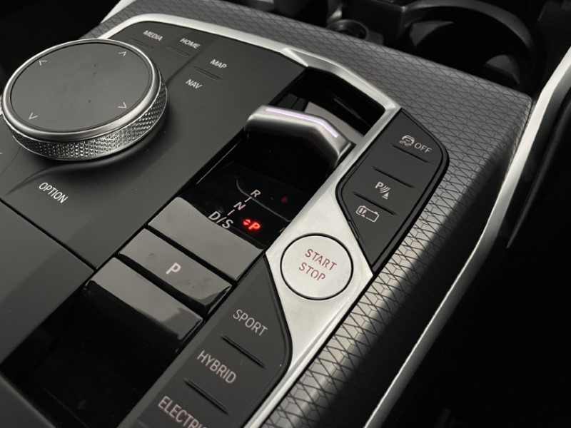 Used BMW 3 Series 2025 for sale - 77339602: Photo 23