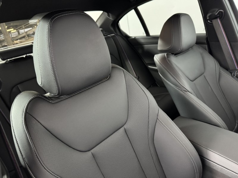 Used BMW 3 Series 2025 for sale - 77151633: Photo 40